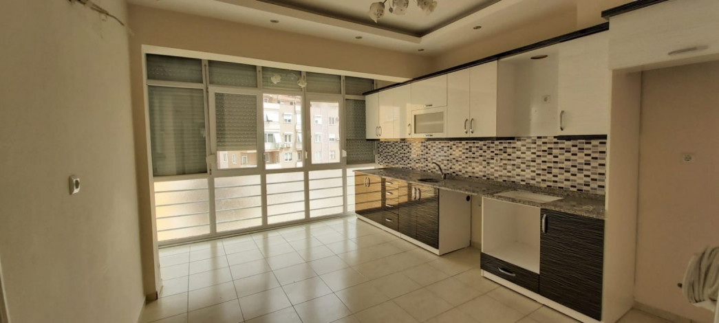 Аккуратная просторная квартира 3+1 рядом с пляжем Клеопатра, 150 м2 - Ракурс 28
