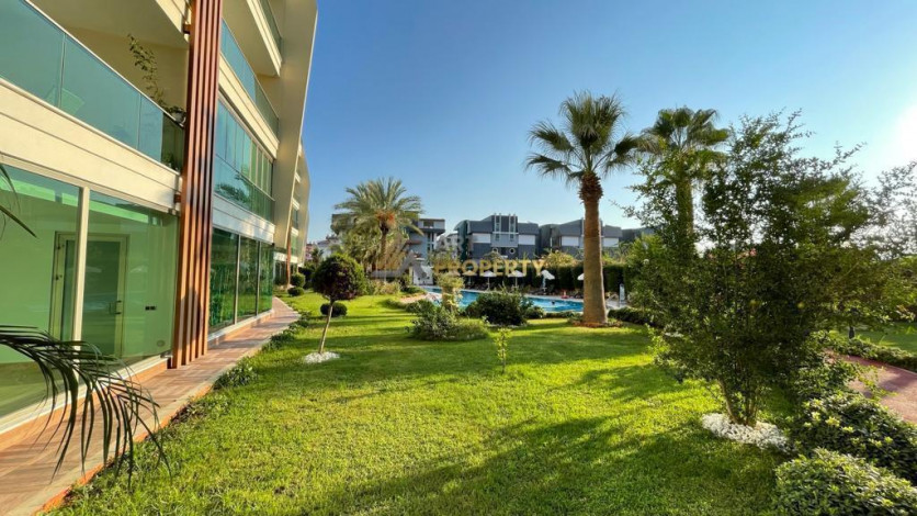 Квартира 2+1 с новой мебелью в комплексе с развитой инфраструктурой в районе Оба, 120 м2 - Ракурс 9