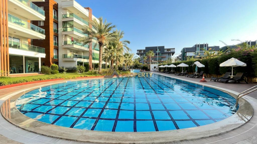 Квартира 2+1 с новой мебелью в комплексе с развитой инфраструктурой в районе Оба, 120 м2 - Ракурс 44