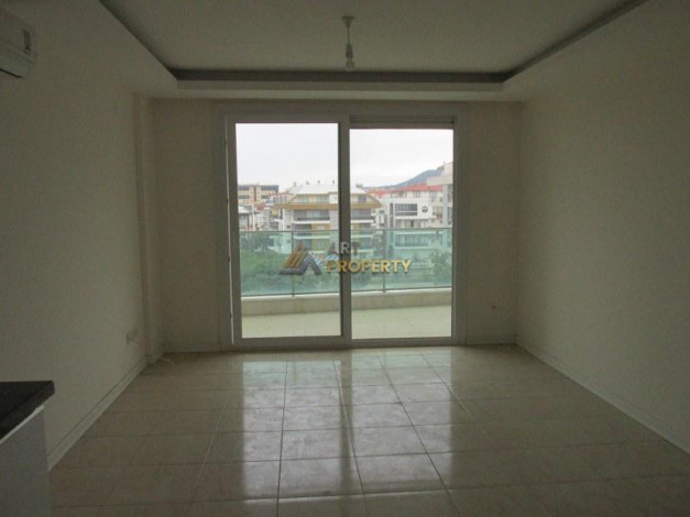 Пентхаус планировки 3+1 в комплексе с развитой инфраструктурой в Обе, 145 м2 - Ракурс 14