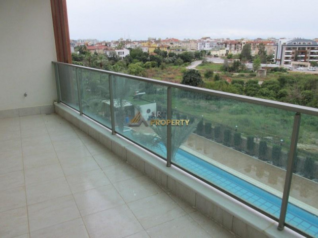 Пентхаус планировки 3+1 в комплексе с развитой инфраструктурой в Обе, 145 м2 - Ракурс 29