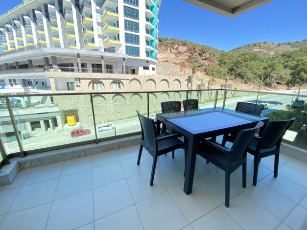 Две квартиры 2+1 в комплексе на первой линии моря, 100 м2 - Ракурс 2