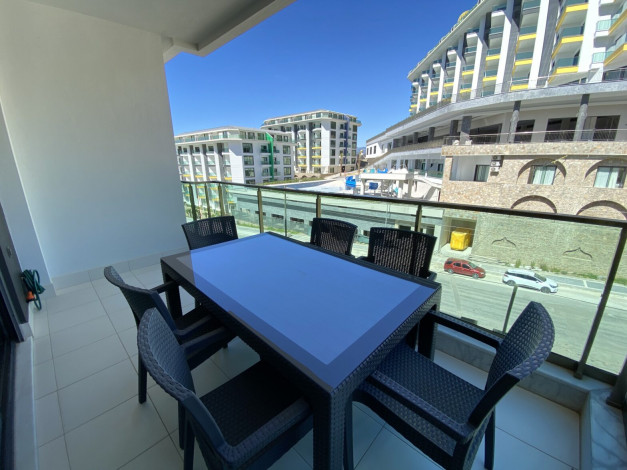 Две квартиры 2+1 в комплексе на первой линии моря, 100 м2 - Ракурс 5