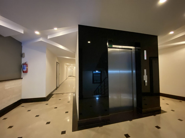 Две квартиры 2+1 в комплексе на первой линии моря, 100 м2 - Ракурс 17