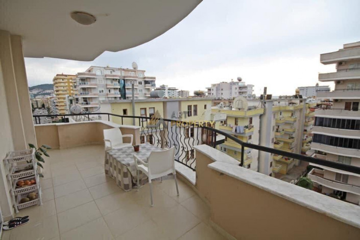 Квартира 2+1 с мебелью на высоком этаже в Махмутларе, 120 м2 - Ракурс 4