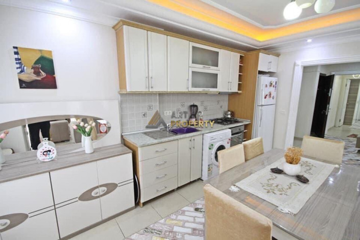 Квартира 2+1 с мебелью на высоком этаже в Махмутларе, 120 м2 - Ракурс 9