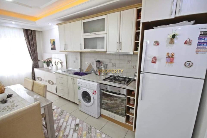 Квартира 2+1 с мебелью на высоком этаже в Махмутларе, 120 м2 - Ракурс 12