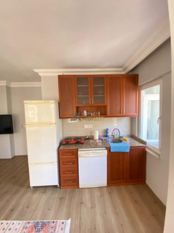 Меблированная трехкомнатная квартира в центре города в Аланье, 85 м2 - Ракурс 6