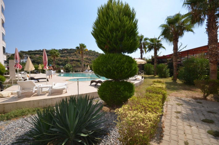 Квартира с мебелью 2+1 на первой линии в Махмутларе, 110 м2 - Ракурс 3