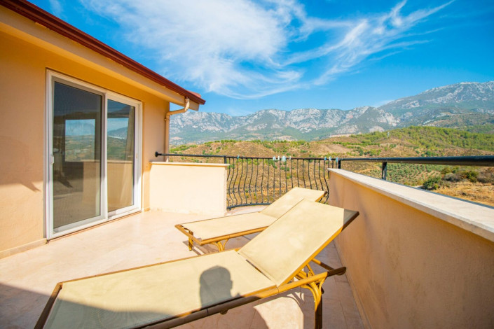 Светлые двухуровневые апартаменты 2+1 в отличном комплексе в районе Каргыджак, 137 м2 - Ракурс 4