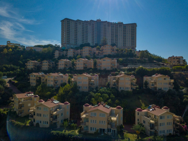 Светлые двухуровневые апартаменты 2+1 в отличном комплексе в районе Каргыджак, 137 м2 - Ракурс 15