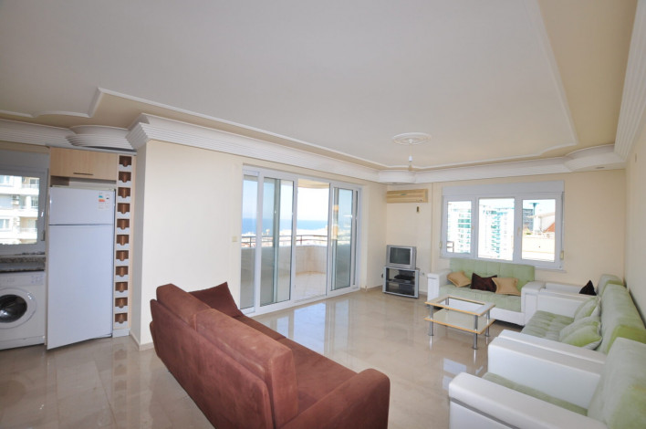 Пятикомнатная квартира-дуплекс с видом на море и горы в районе Махмутлар, 200 м2 - Ракурс 5