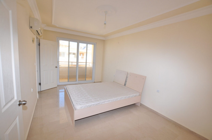 Пятикомнатная квартира-дуплекс с видом на море и горы в районе Махмутлар, 200 м2 - Ракурс 10