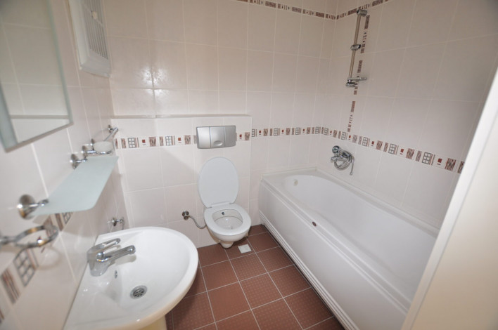 Пятикомнатная квартира-дуплекс с видом на море и горы в районе Махмутлар, 200 м2 - Ракурс 12