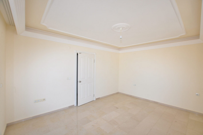 Пятикомнатная квартира-дуплекс с видом на море и горы в районе Махмутлар, 200 м2 - Ракурс 16