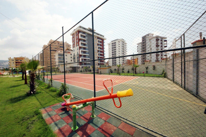 Трехкомнатная квартира в комплексе с хорошей инфраструктурой в районе Махмутлар, 200 м2 - Ракурс 11