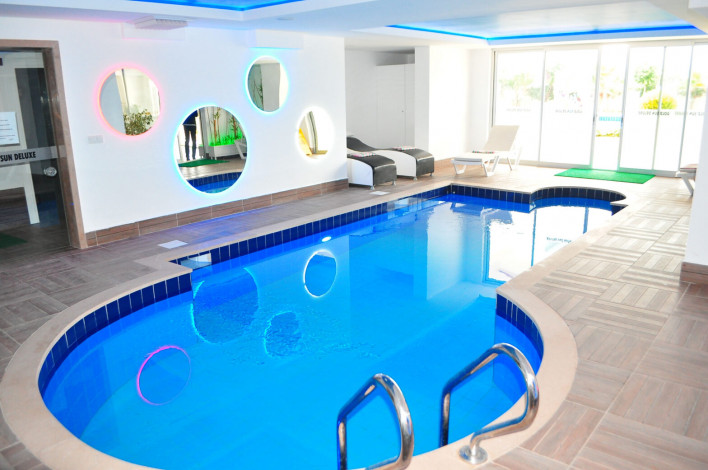 Трехкомнатная квартира в комплексе с хорошей инфраструктурой в районе Махмутлар, 200 м2 - Ракурс 13