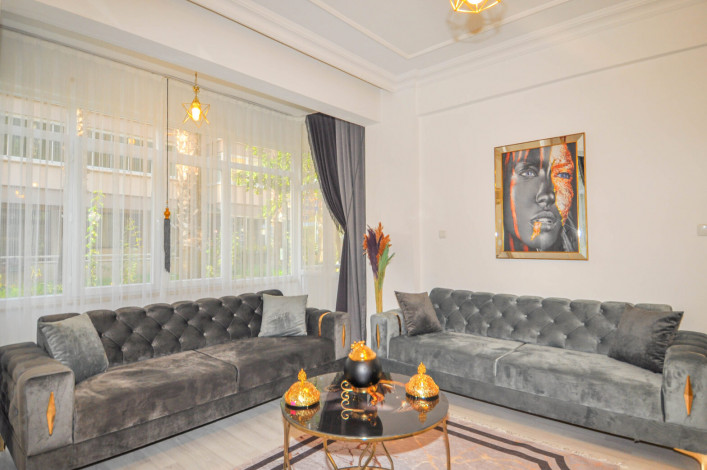 Двухкомнатная квартира на первой линии с современной мебелью в Махмутлар, 65 м2 - Ракурс 13