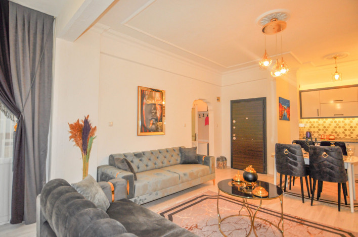 Двухкомнатная квартира на первой линии с современной мебелью в Махмутлар, 65 м2 - Ракурс 16