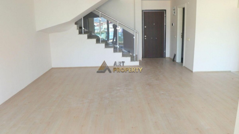 Трехкомнатный дуплекс с частичным видом на море в районе Кестель, 165 м2 - Ракурс 6