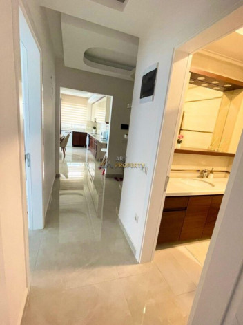 Трехкомнатная квартира в одном из больших комплексов района Махмтулар, 120 м2 - Ракурс 12