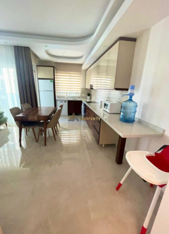 Трехкомнатная квартира в одном из больших комплексов района Махмтулар, 120 м2 - Ракурс 14