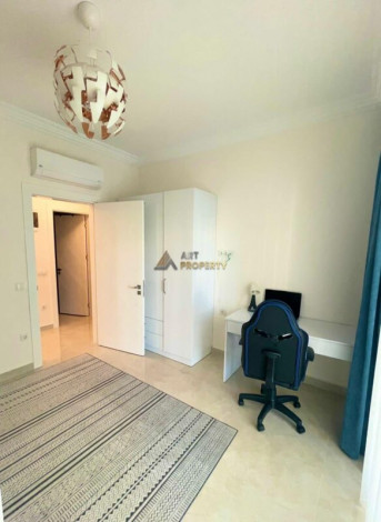 Трехкомнатная квартира в одном из больших комплексов района Махмтулар, 120 м2 - Ракурс 21