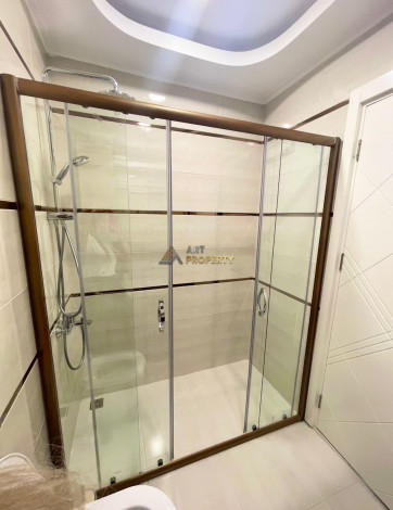 Трехкомнатная квартира в одном из больших комплексов района Махмтулар, 120 м2 - Ракурс 24