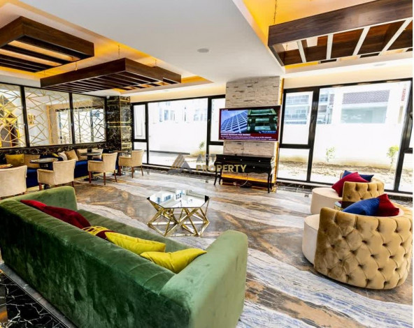 Трехкомнатная квартира в одном из больших комплексов района Махмтулар, 120 м2 - Ракурс 31