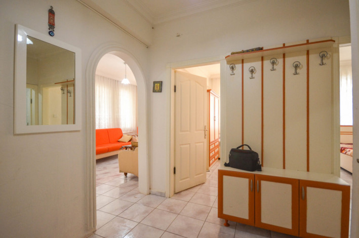 Меблированная трехкомнатная квартира в районе Махмутлар, 90 м2 - Ракурс 22