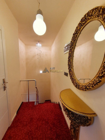 Мебелированный дуплекс 3+1 с видом на море и горы в районе Махмутлар, 170м - Ракурс 6