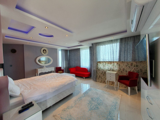 Мебелированный дуплекс 3+1 с видом на море и горы в районе Махмутлар, 170м - Ракурс 26