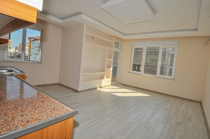 Просторная трехкомнатная квартира в 350 метрах от моря в Махмутлар, 115 м2 - Ракурс 5