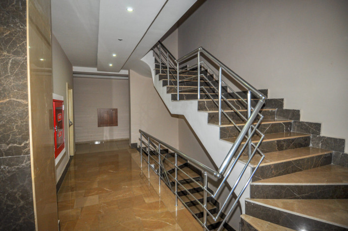 Просторная трехкомнатная квартира в 350 метрах от моря в Махмутлар, 115 м2 - Ракурс 20