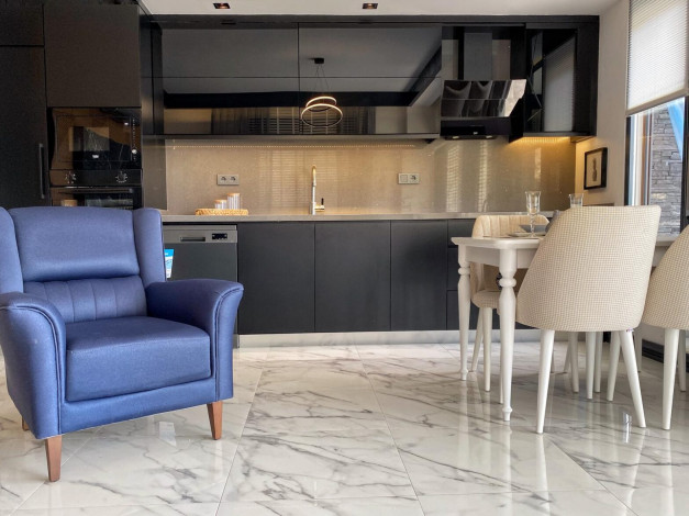 Комплекс на этапе строительства на первой линии моря в районе Кестель, 46-173 - Ракурс 23