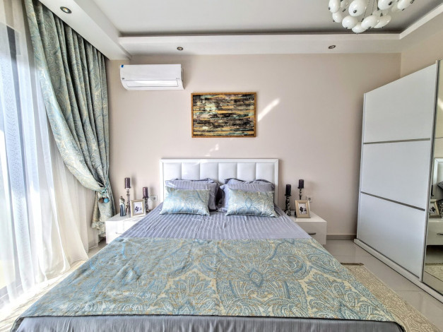 Три полностью меблированные квартиры 1+1 в 300 метрах от моря в Каргыджаке, 70 м2 - Ракурс 19