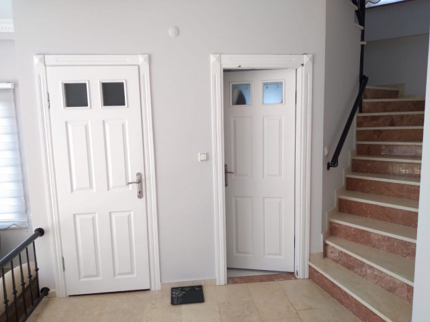 Двухэтажная вилла 3+1 в комплексе вилл в районе Каргыджак, 220 м2 - Ракурс 13