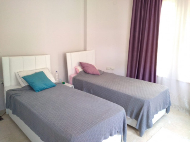 Двухэтажная вилла 3+1 в комплексе вилл в районе Каргыджак, 220 м2 - Ракурс 34