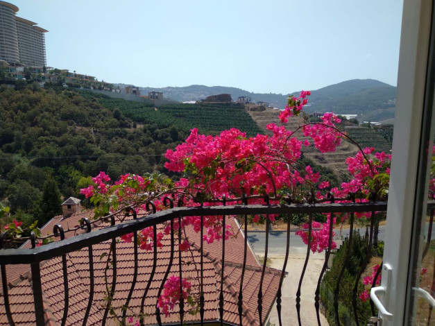 Двухэтажная вилла 3+1 в комплексе вилл в районе Каргыджак, 220 м2 - Ракурс 43