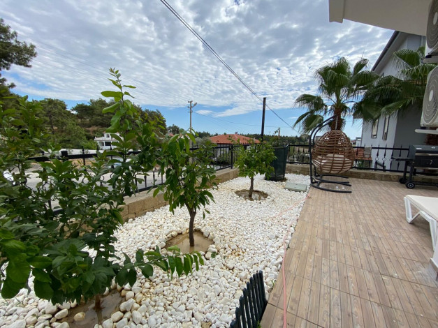 Дублекс 3+1 с выходом в сад с бассейном в Авсалларе, 220 м2 - Ракурс 4