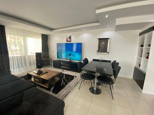 Дублекс 3+1 с выходом в сад с бассейном в Авсалларе, 220 м2 - Ракурс 12