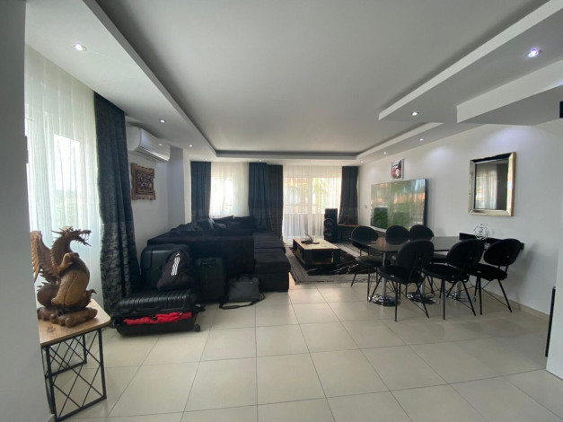 Дублекс 3+1 с выходом в сад с бассейном в Авсалларе, 220 м2 - Ракурс 15