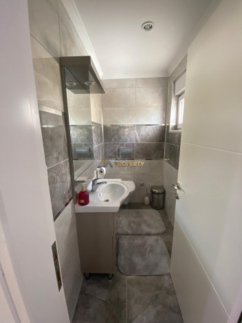 Дублекс 3+1 с выходом в сад с бассейном в Авсалларе, 220 м2 - Ракурс 16