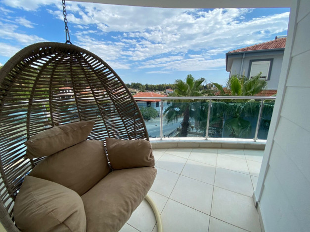 Дублекс 3+1 с выходом в сад с бассейном в Авсалларе, 220 м2 - Ракурс 29