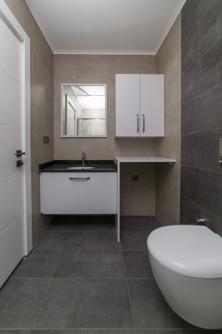 Просторная двухкомнатная квартира в комплексе с отельной инфраструктурой в районе Махмулар, 65 м2 - Ракурс 10