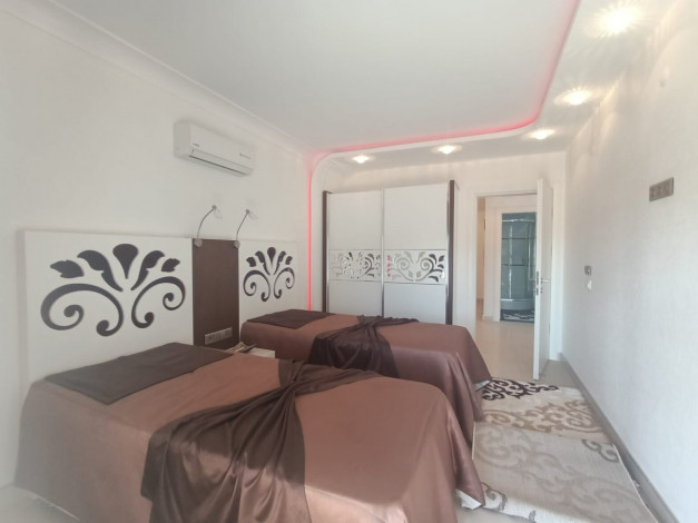 Квартира 2+1 в Махмутларе на центральной улице, 132 м2 - Ракурс 3