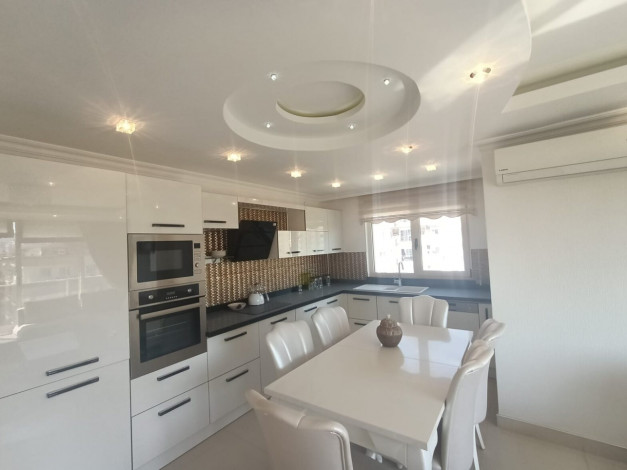 Квартира 2+1 в Махмутларе на центральной улице, 132 м2 - Ракурс 6