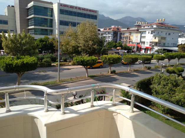 Трехкомнатные апартаменты в престижном районе Оба, 118 м2 - Ракурс 3