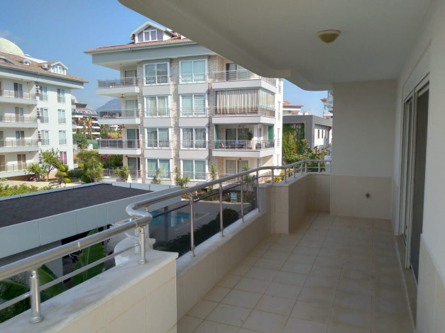 Трехкомнатные апартаменты в престижном районе Оба, 118 м2 - Ракурс 5