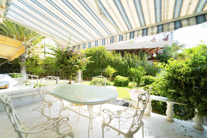 Роскошная меблированная вилла 5+2 в районе Конаклы, 200 м2 - Ракурс 2